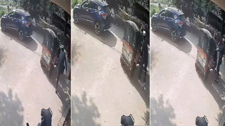 রাজশাহীতে রিকশাচালককে জুতাপেটা করা সমাজসেবা কর্মকর...