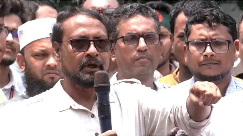 সরকারের সুস্পষ্ট ঘোষণা ছাড়া রাজপথ থেকে একচুলও নড়ব ...