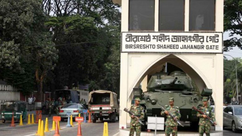 সেনানিবাস ঘিরে ‘নাশকতার পরিকল্পনা’, বরখাস্ত সৈনিকস...