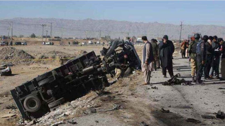 পাকিস্তানে স্কুলবাসে বোমা বিস্ফোরণে নিহত ৫