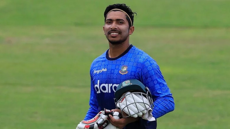 পাকিস্তান সফর থেকে ছিটকে গেলেন সৌম্য...