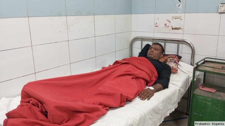 চাঁদা না দেওয়ায় ‘থুতু চাটালেন’ সাবেক ছাত্রদল নেতা