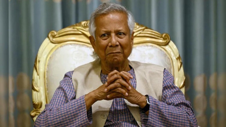 অন্তবর্তী সরকারের প্রধান উপদেষ্টা অধ্যাপক মুহাম্নদ  ইউনূস