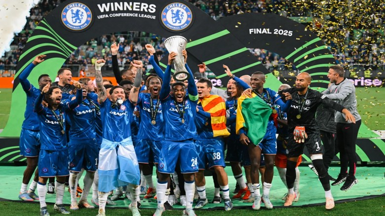 কনফারেন্স লিগে চ্যাম্পিয়ন চেলসি