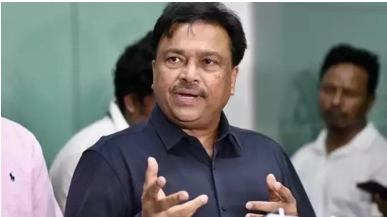 ফারুক আহমেদকে