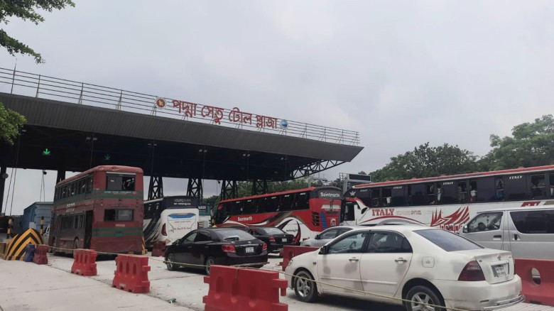ঢাকা-মাওয়া এক্সপ্রেসওয়েতে গাড়ির চাপ নেই
