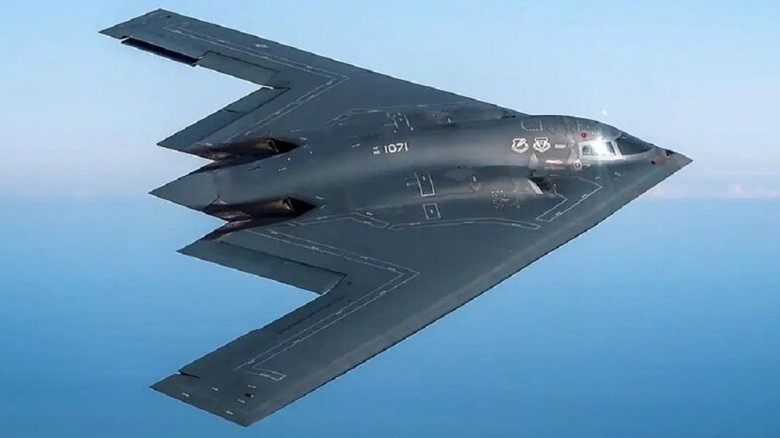 ইরানে হামলা চালিয়ে যুক্তরাষ্ট্রে ফিরল বি-২ বোমারু ...