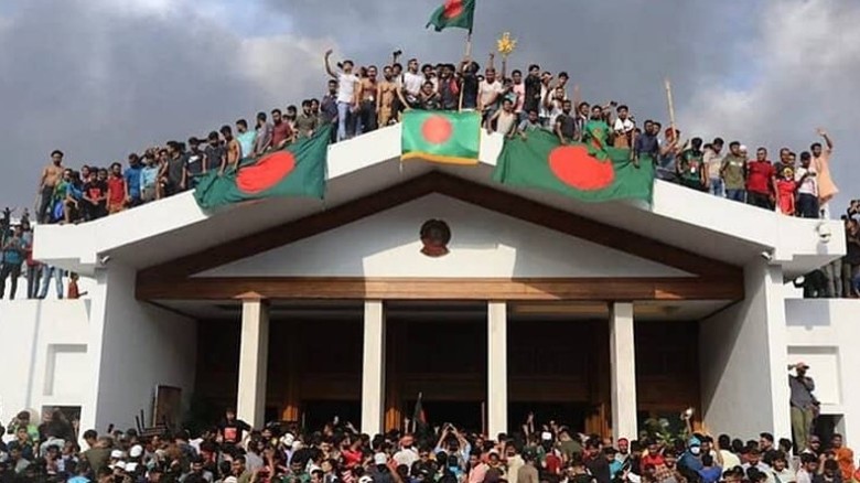 ৫ আগস্ট ‘গণঅভ্যুত্থান’, ১৬ জুলাই ‘জুলাই শহীদ’ দিবস...