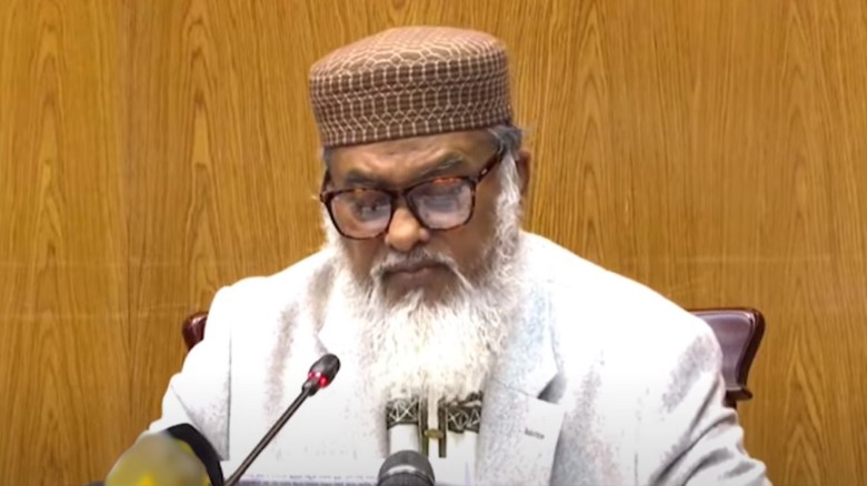 ইমাম-খতিবদের বেতন পে স্কেল অনুযায়ী দিতে অর্থ মন্ত...