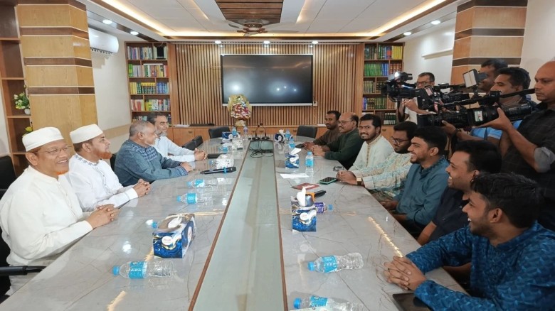 নির্বাচনি জোট গঠনে আলোচনায় জামায়াত ও গণঅধিকার পরিষ...
