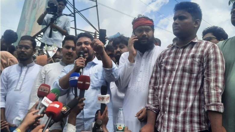 ফ্যাসিস্ট সরকারের পতন হলেও ফ্যাসিস্ট ব্যবস্থা রয়ে গেছে
