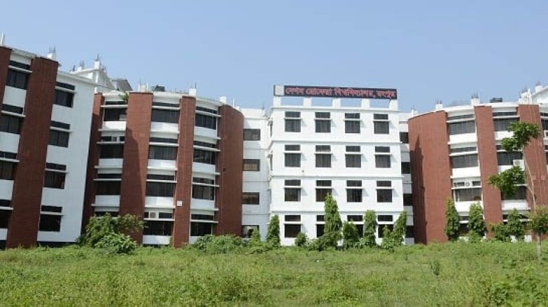 বেরোবিতে ১২ বছর পর প্রায় ৩০০ কর্মচারীর পদন্নোতি...
