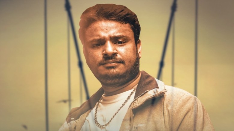 'ইস্যুর তুফান' নিয়ে ফিরলেন র‍্যাপার এ বি এম নোমান...