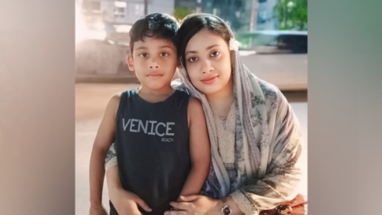 ছেলে বেঁচে ফিরলেও পাওয়া যাচ্ছে না মাকে...