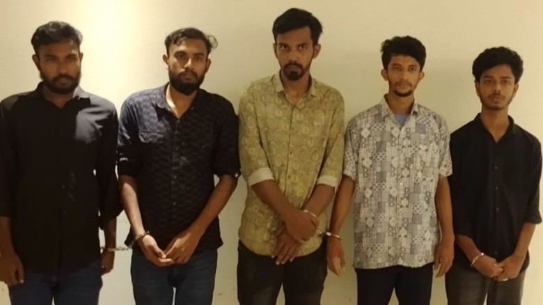 ১ কোটি টাকা চাঁদা দাবি করা ৫ সমন্বয়ক আটক...