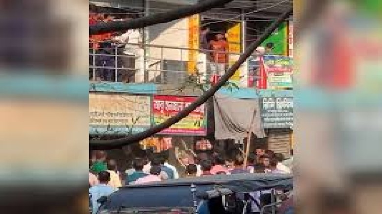 ঝিনাইদহে নারী কর্মীদের আলোচনা সভায় হাঙ্গামা, বিএনপ...