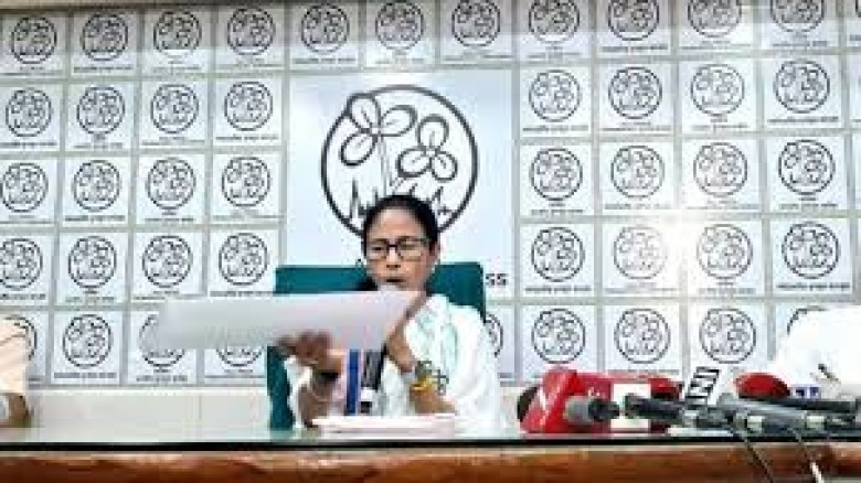 মমতা বন্দ্যোপাধ্যায়: ‘দিল্লি কা লাড্ডু জিতবে না’, তৃণমূলের ২৯১ প্রার্থী ঘোষণা