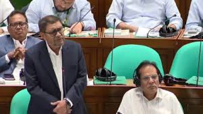স্বাস্থ্য কমপ্লেক্সে ঘাটতি, তহবিল সমস্যার বিষয়ে স্বাস্থ্যমন্ত্রী সংসদে