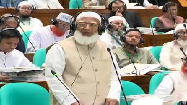 সংসদে জুলাই সনদ ও গণভোট ইস্যুতে আলোচনার দাবি বিরোধ...
