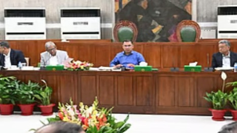 জ্বালানি সংকটে নতুন সময়সূচি আজ থেকে অফিস-ব্যাংকে প...