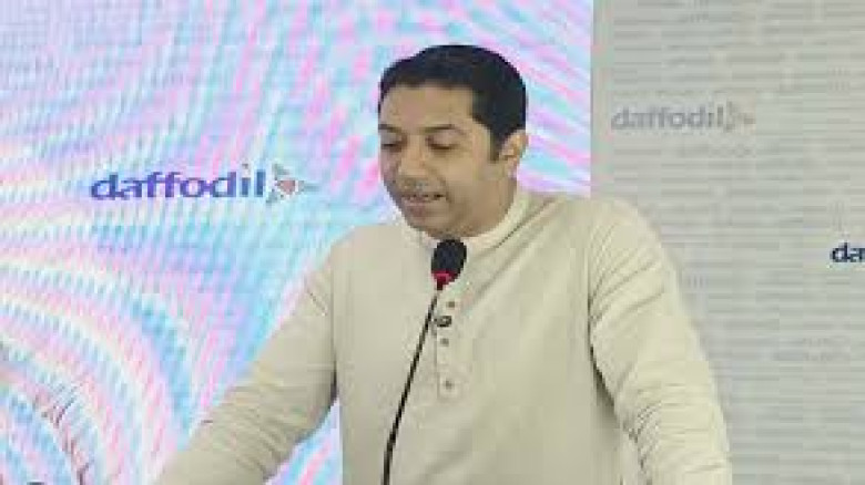 দক্ষ জনবল তৈরিতে ব্যর্থতা, চাকরির বাজারে এগিয়ে বিদেশিরা