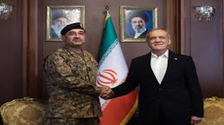 পাকিস্তানের সেনাপ্রধান আসিম মুনির কীভাবে হয়ে উঠলেন ইরান–যুক্তরাষ্ট্র সংকটের কেন্দ্রীয় চরিত্র