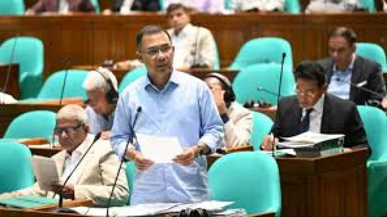 ১১ ব্যক্তি ও প্রতিষ্ঠানের অর্থ পাচার মামলা অগ্রাধিকার দেবে সরকার: প্রধানমন্ত্রী