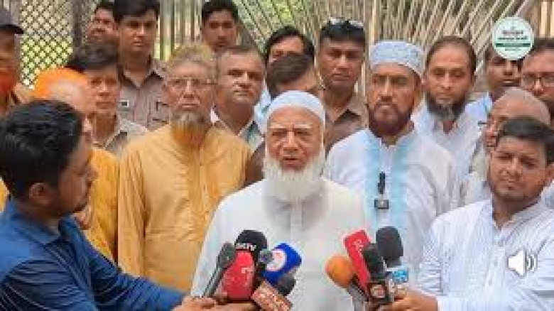 “ক্যাম্পাসে কেন রক্ত ঝরবে”—ছাত্রসংঘর্ষ নিয়ে জামায়াত আমিরের মন্তব্য