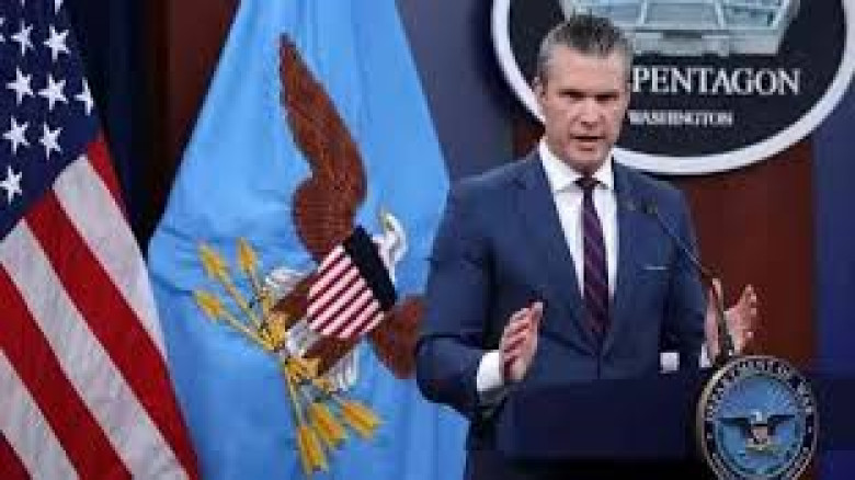 ইরান যুদ্ধকে কেন্দ্র করে মার্কিন রাজনীতিতে নতুন বিতর্ক, তীব্র প্রতিক্রিয়া হেগসেথের