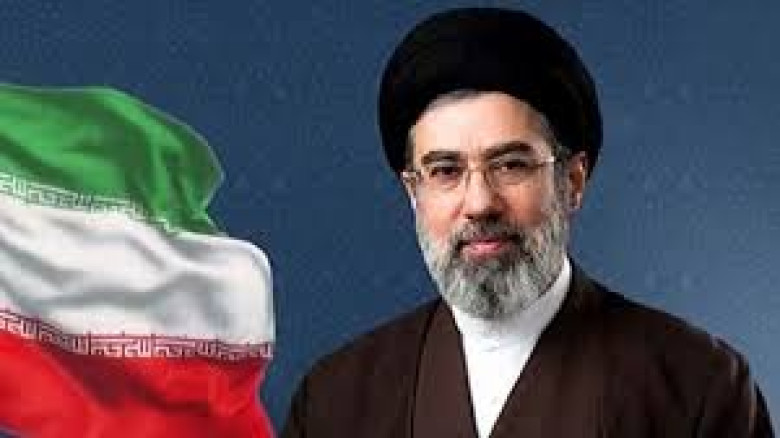 ইরানে সিদ্ধান্তের নিয়ন্ত্রণ নিয়ে প্রশ্ন, কে চালাচ্ছে রাষ্ট্রযন্ত্র?