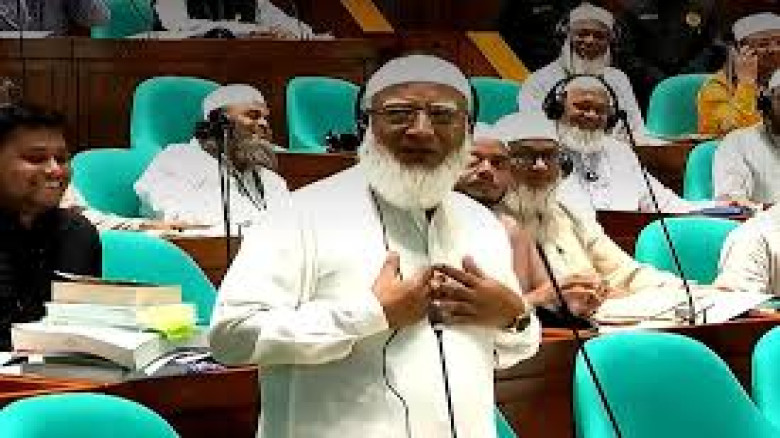 সংসদে বিরোধী নেতার আহ্বান: অতীতকে সম্মান করে সামনে এগিয়ে যাওয়ার সময় এসেছে