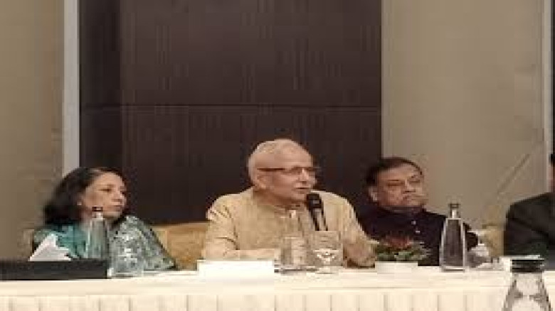 রাষ্ট্রীয় প্রতিষ্ঠান শক্তিশালী না হলে গণতন্ত্র স্থায়ী হবে না: আবদুল মঈন খান
