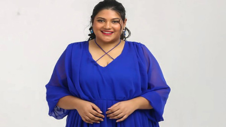 না–ফেরার দেশে কনটেন্ট ক্রিয়েটর ও অভিনেত্রী কারিনা কায়সার