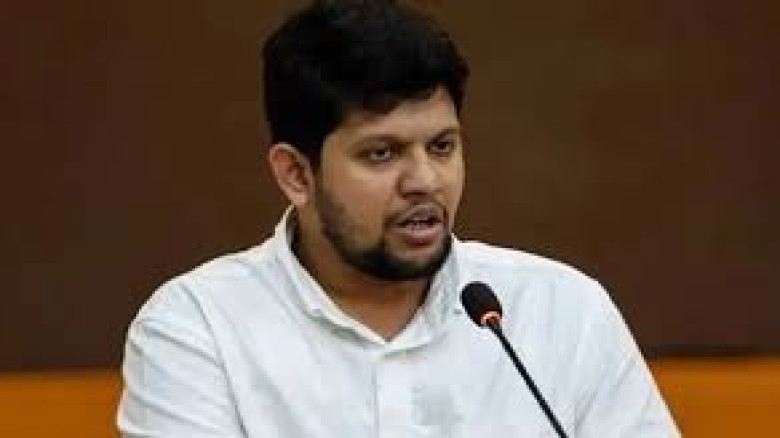 ‘আওয়ামী লীগ ব্যাক করেছে’ পোস্টে উত্তাপ, মাহফুজকে নিয়ে আলোচনা