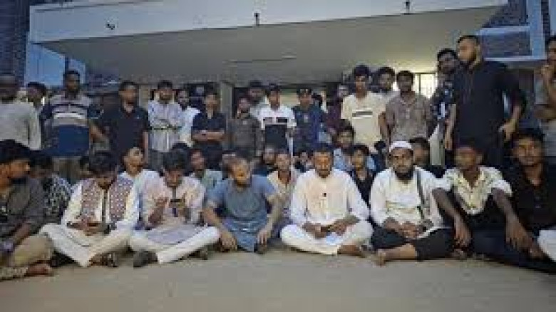 নাসীরুদ্দীনের ওপর হামলা: ছাত্রদলের ৮ নেত