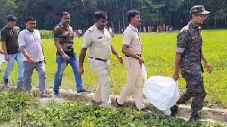 পাটখেতে মজুত ২ কোটি টাকা, আলোচনায় তৃণমূল নেতা দীপঙ্কর