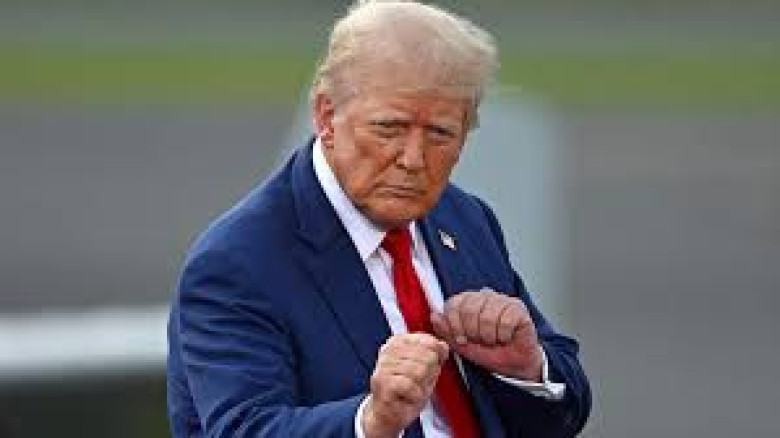 ওজন বেড়েছে Donald Trump-এর, সতর্ক করলেন চিকিৎসকরা—নিউইয়র্ক টাইমসের প্রতিবেদন