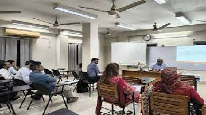 শিল্পসম্পর্ক ও মানবসম্পদ ব্যবস্থাপনায় উচ্চশিক্ষা, ঢাবির পিএমআইআর কোর্সে সুযোগ