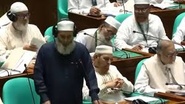 সংসদে ঢোকার সময় মাথা ঝোঁকানোর রীতি নিয়ে প্রশ্ন তুললেন জামায়াত এমপি