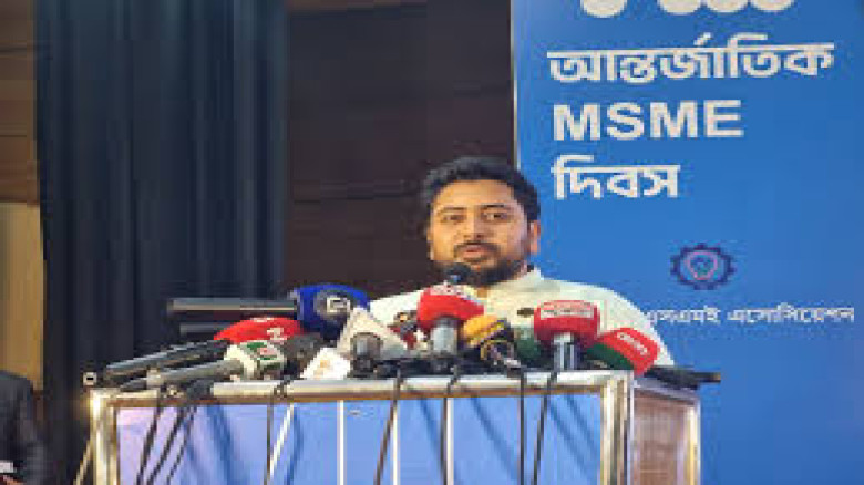 শেখ হাসিনাকে নিয়ে নাহিদ ইসলামের মন্তব্য: ‘ফিরবেন ফাঁসির রায় কার্যকরের জন্য’