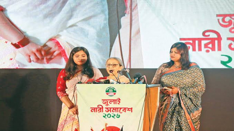 অভ্যুত্থানের লড়াইয়ে অগ্রভাগে, রাষ্ট্রগঠনের আলোচনায় কেন পিছিয়ে নারীরা?