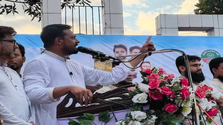 বিএনপিকে চার ‘কার্ড’ দেওয়ার ঘোষণা, কুড়িগ্রামে নাসীরুদ্দীন পাটওয়ারীর বক্তব্য