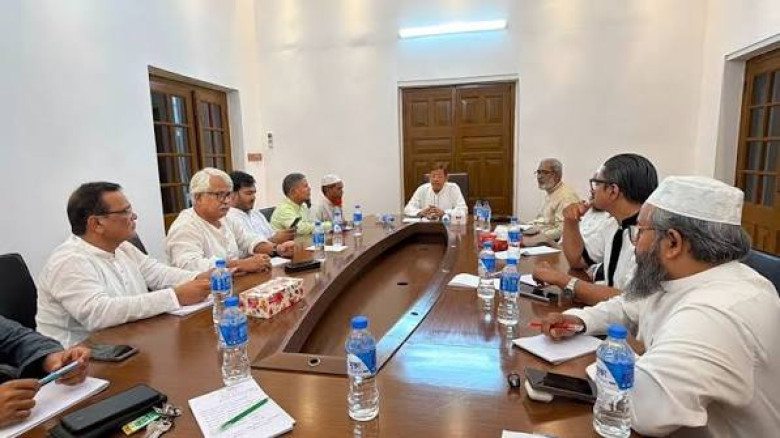 বিভাগভিত্তিক লংমার্চের পরিকল্পনা, আজকের বৈঠকে কী সিদ্ধান্ত নেবে ১১–দলীয় ঐক্য