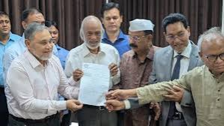 রাষ্ট্রপতি নির্বাচনের লড়াইয়ে মির্জা ফখরুল, মনোনয়নপত্র দাখিল