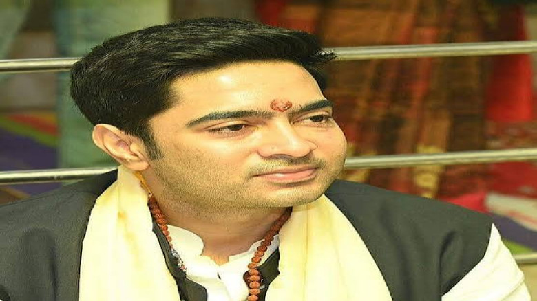 দলবিরোধী কর্মকাণ্ডের অভিযোগ, ২০ এমপির বিরুদ্ধে ব্যবস্থা চেয়ে সুপ্রিম কোর্টে অভিষেক