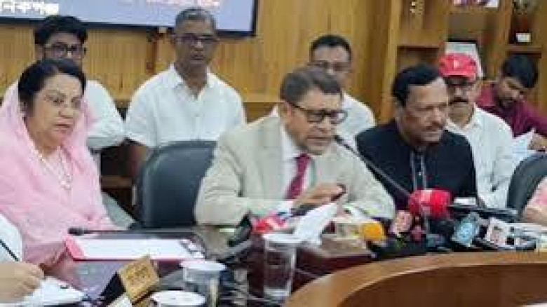 কৃত্রিম সংকট তৈরির অপচেষ্টা চলছে, দায়ী ফ্যাসিস্টদের দোসররা: স্বাস্থ্যমন্ত্রী