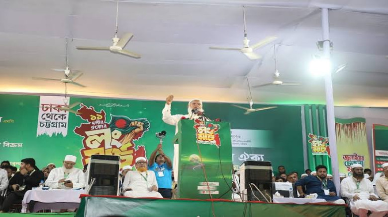 ‘আগের ফ্যাসিস্ট সরকারের রাস্তায়ই হাঁটছে 