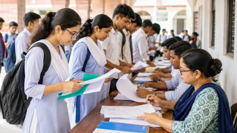 একাদশে ভর্তিতে ২৫ লাখ আসনের বিপরীতে আবেদন প্রায় ১০ লাখ