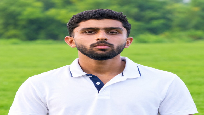 এক ম্যাচে ফিফটি-সেঞ্চুরি, বাবার পথে আলী রাজ্জাক