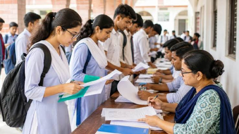 একাদশ শ্রেণিতে ভর্তির শেষ ধাপ শুরু, আবেদন চলবে মঙ্গলবার পর্যন্ত